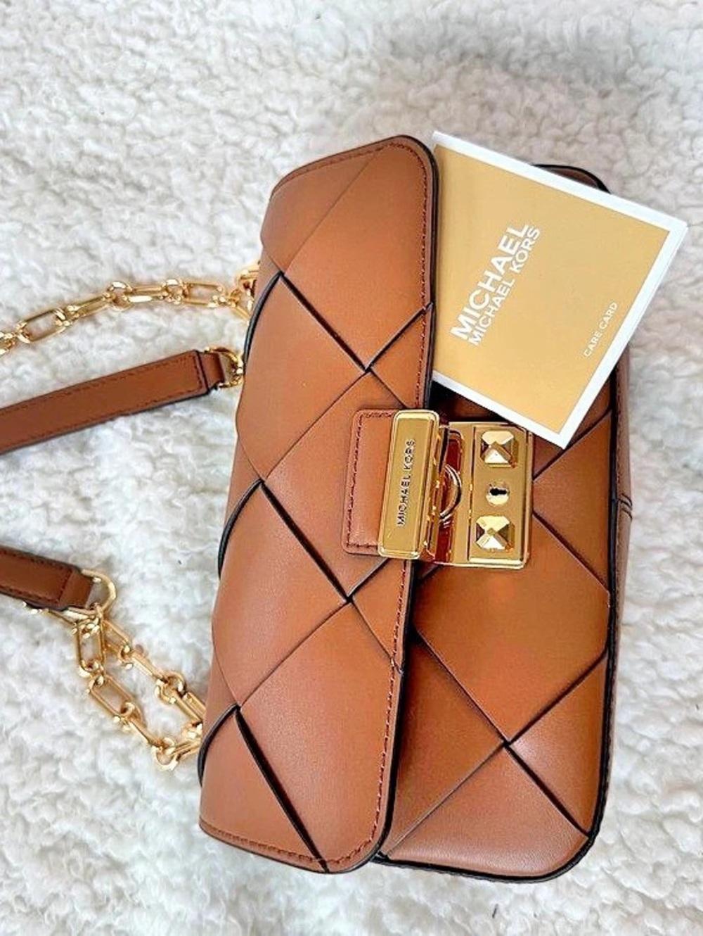 NWT. Michael Kors Tribeca Luggage Small Quilted Leather Convertible Crossbody Ba
